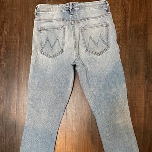 Mother Jeans High Waist Looker Ankle Fray